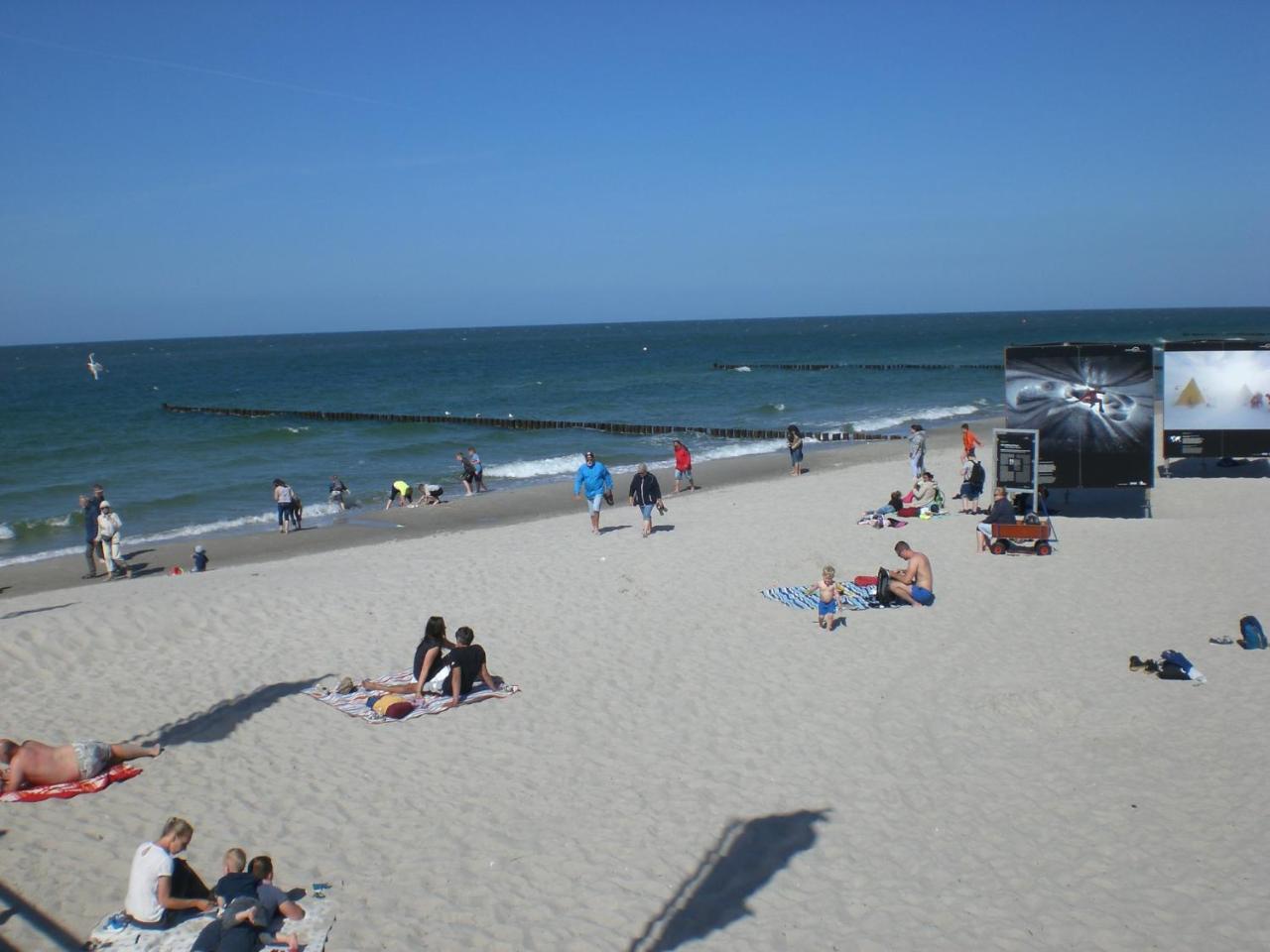 Achtern - Diek - Am Strand Цингст Екстериор снимка